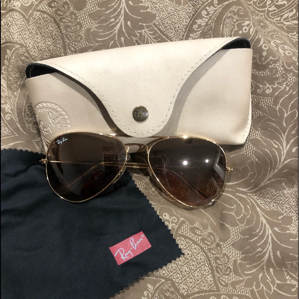 Ray-Ban Aviator Gold Frame